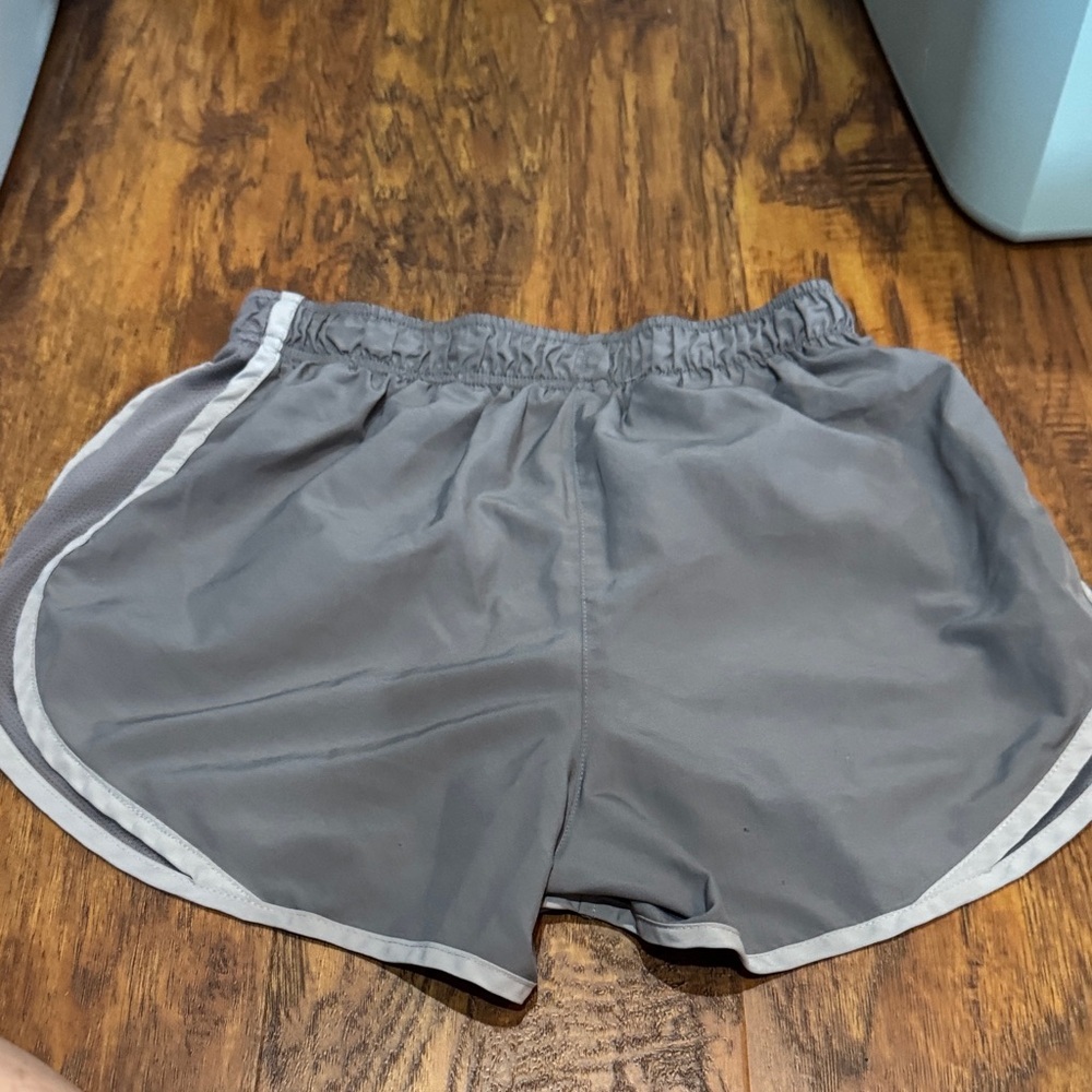 Nike Women's Charcoal Gray Athletic Shorts - Picture 2 of 2